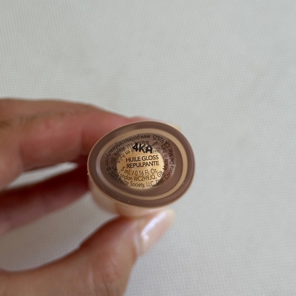 NWT Polite Society B.I.G. Mouth Lip Plumping Oil Gloss - Picture 3 of 4